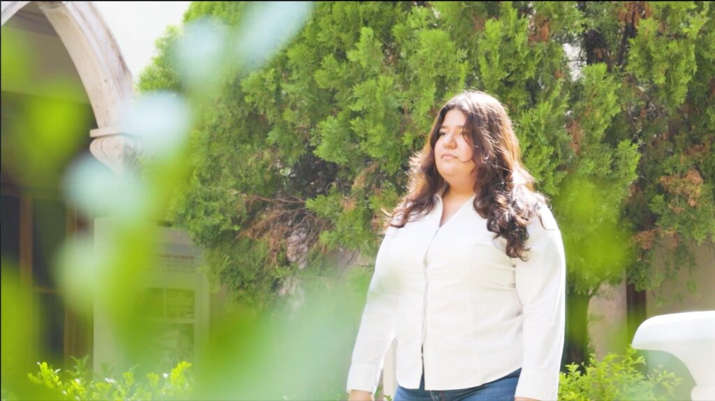 Estephany Maradiaga, una de las concursantes y ganadoras del concurso “Resistencia Popular y Refundación del Estado”