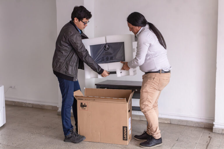 Equipamiento tecnológico Hemeroteca Nacional