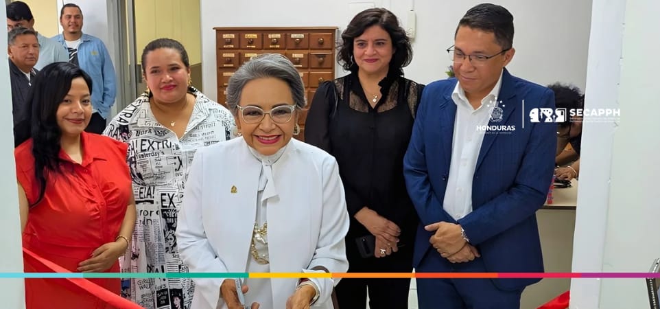 Honduras Celebra la Reapertura de la Hemeroteca Nacional «Ramón Rosa»