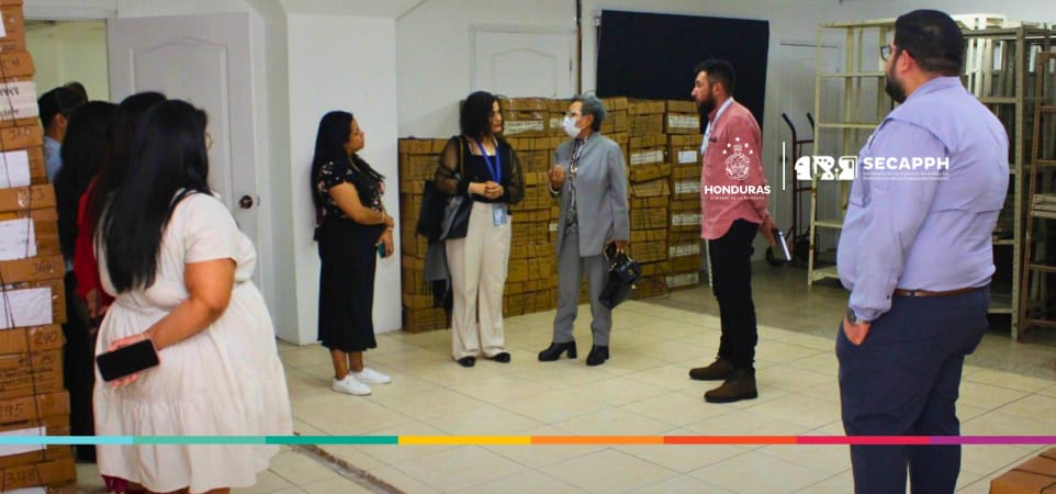 Trasladan más de tres millones de documentos a las nuevas instalaciones de la Hemeroteca Nacional