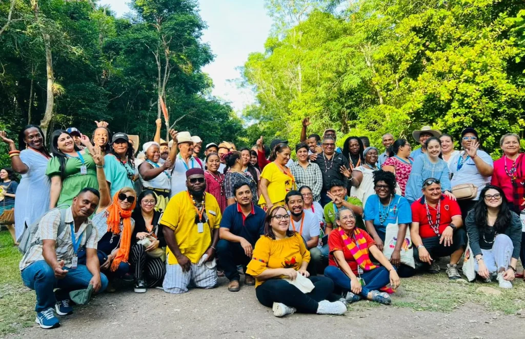 Unidad de educación plurilingüe y multicultural